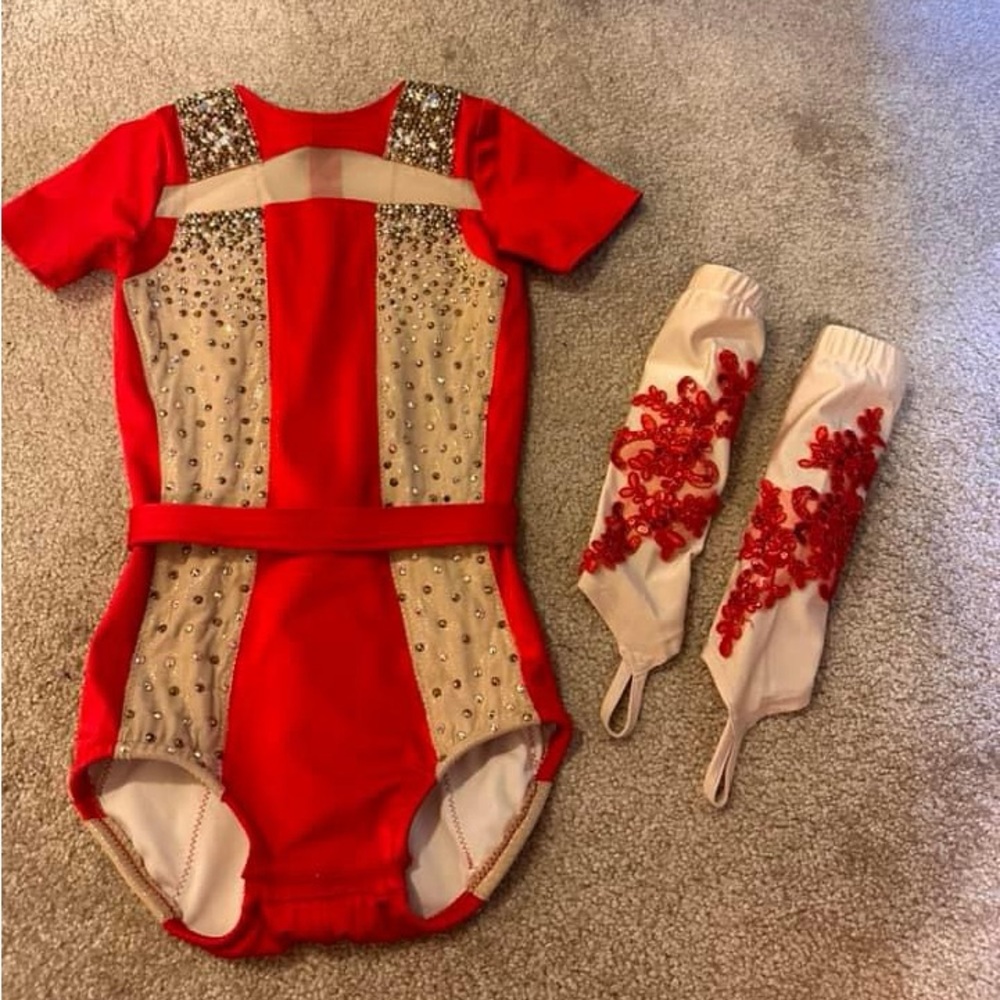 Red Custom Costume ✨ Fits 9/10